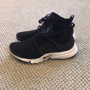Brand new nike presto flynit! Size 7.5